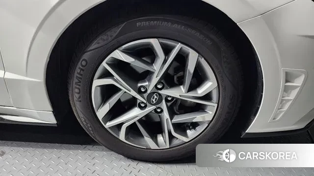 Hyundai Sonata (DN8) id 2884489 из Кореи 15