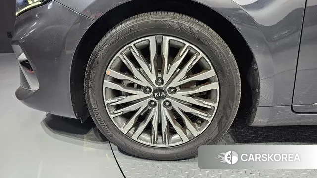 Kia K7 Premier id 3546804 из Кореи 15