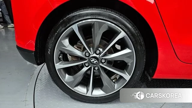 Hyundai Veloster (JS) id 3728655 из Кореи 15