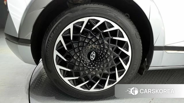 Hyundai Ionic 5 id 3915357 из Кореи 15