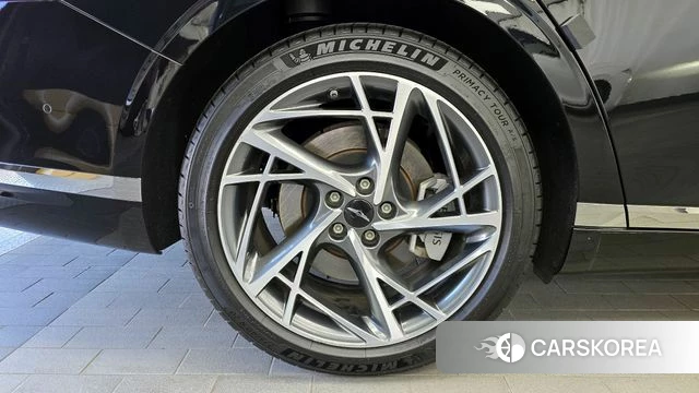 Genesis G90 (RS4) id 4360932 из Кореи 15