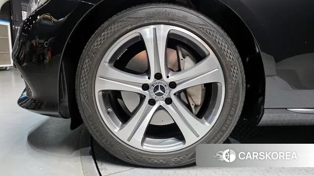 Mercedes-Benz E-Class W213 id 3284813 из Кореи 15