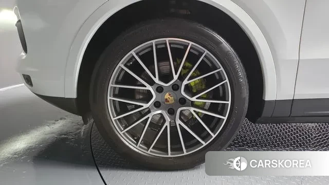 Porsche Cayenne (PO536) id 3283250 из Кореи 15