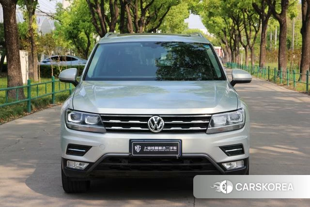 Volkswagen Tiguan L id 4219716 из Китая 9