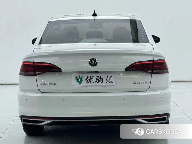 Volkswagen Bora id 4258571 из Китая 13