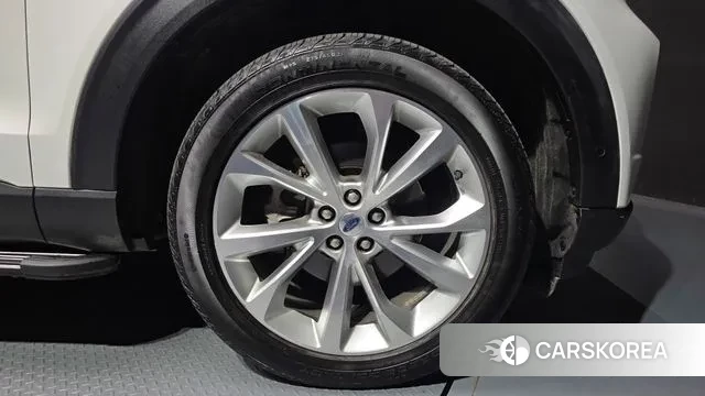 Ford Explorer 6th Generation id 3323134 из Кореи 15