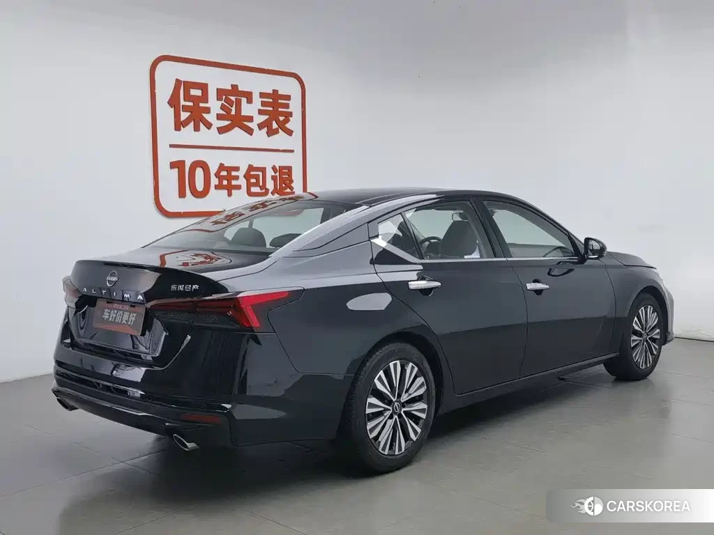 Nissan Teana id 4570689 из Китая 19
