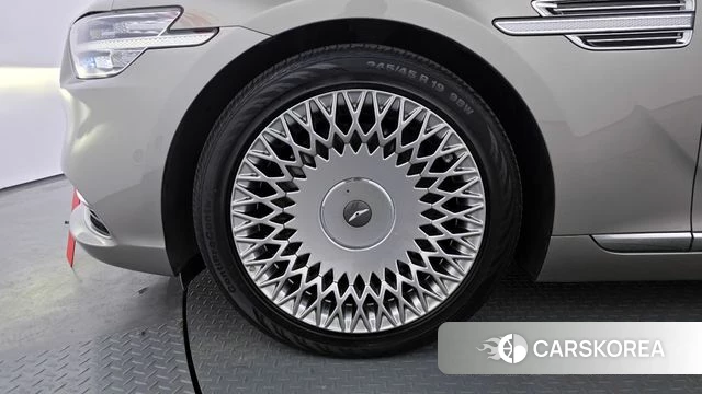 Genesis G90 id 3853527 из Кореи 15