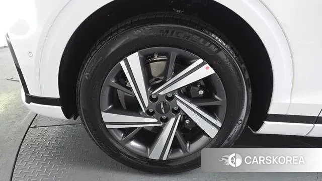 Genesis GV70 id 3775690 из Кореи 16