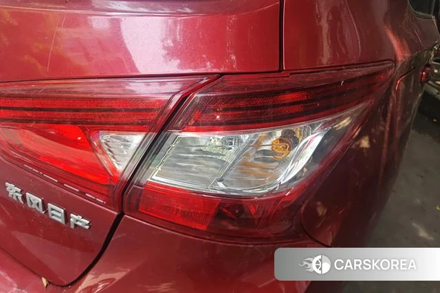 Nissan TIIDA id 4307276 из Китая 12