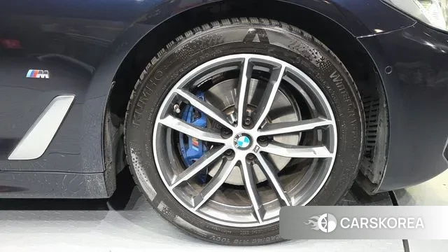 BMW 5 Series (G30) id 3772113 из Кореи 15