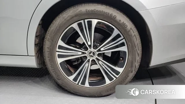 Mercedes-Benz E-Class W214 id 3610142 из Кореи 15