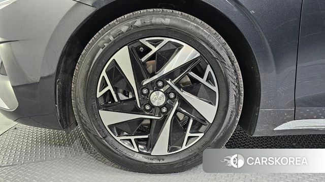 Hyundai The New Grandeur IG Hybrid id 4224703 из Кореи 25