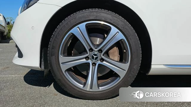 Mercedes-Benz E-Class W213 id 4873649 из Кореи 15