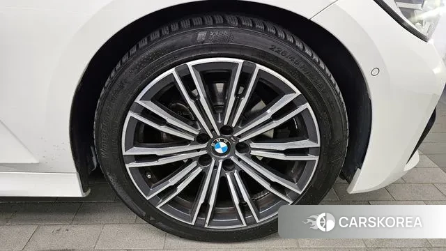 BMW 3 Series (G20) id 3439022 из Кореи 15