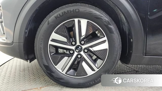 Kia The New Niro id 4459185 из Кореи 15