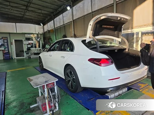 Mercedes-Benz E-Class W214 id 3507206 из Кореи 8