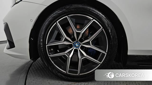 BMW i5 (G60) id 4863148 из Кореи 15