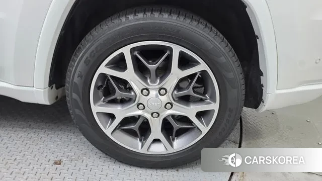 Jeep Grand Cherokee id 3509495 из Кореи 15