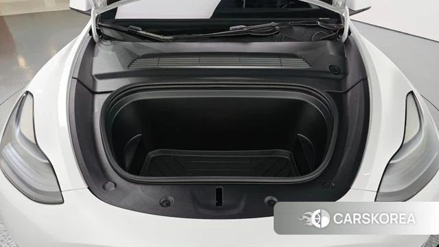Tesla Model Y id 4691572 из Кореи 31
