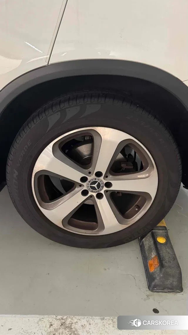 Mercedes-Benz GLC-Class X253 2019 Белый из Кореи, фото 6