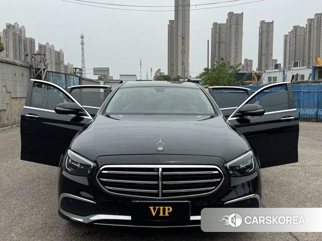 Mercedes-Benz E-class id 4306909 из Китая 11