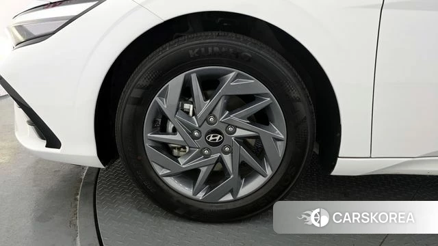 Hyundai The New Avante (CN7) id 3883217 из Кореи 15