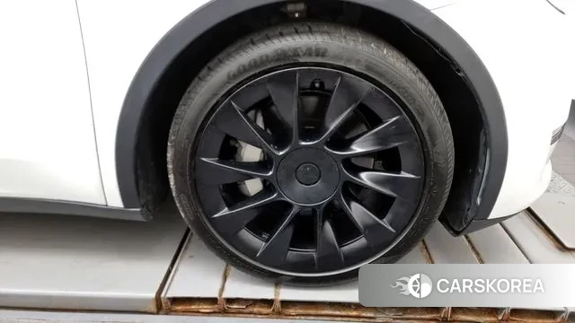 Tesla Model Y id 3022616 из Кореи 15