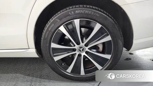 Mercedes-Benz E-Class W213 id 3621490 из Кореи 15