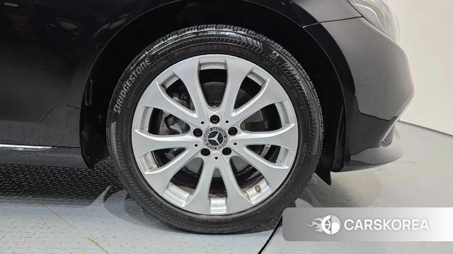Mercedes-Benz E-Class W213 id 4746495 из Кореи 27