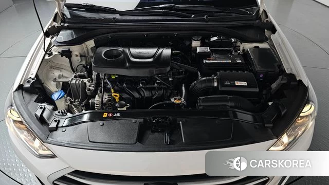 Hyundai Avante AD id 4325841 из Кореи 29