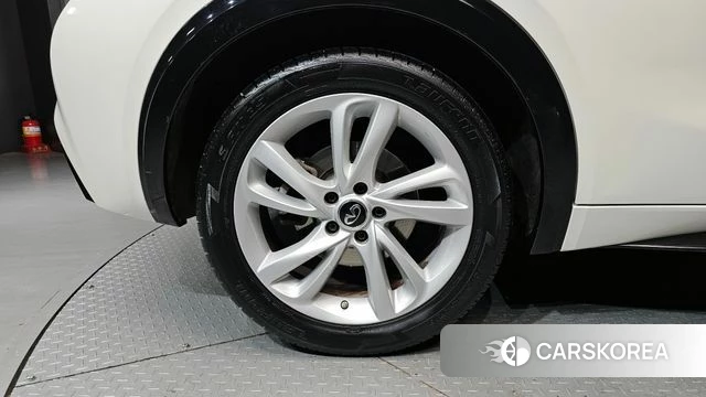 Infiniti Q30 id 4019938 из Кореи 15