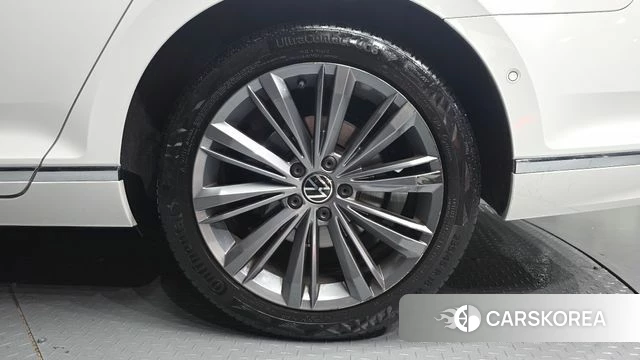 Volkswagen Passat GT (B8) id 4402276 из Кореи 28