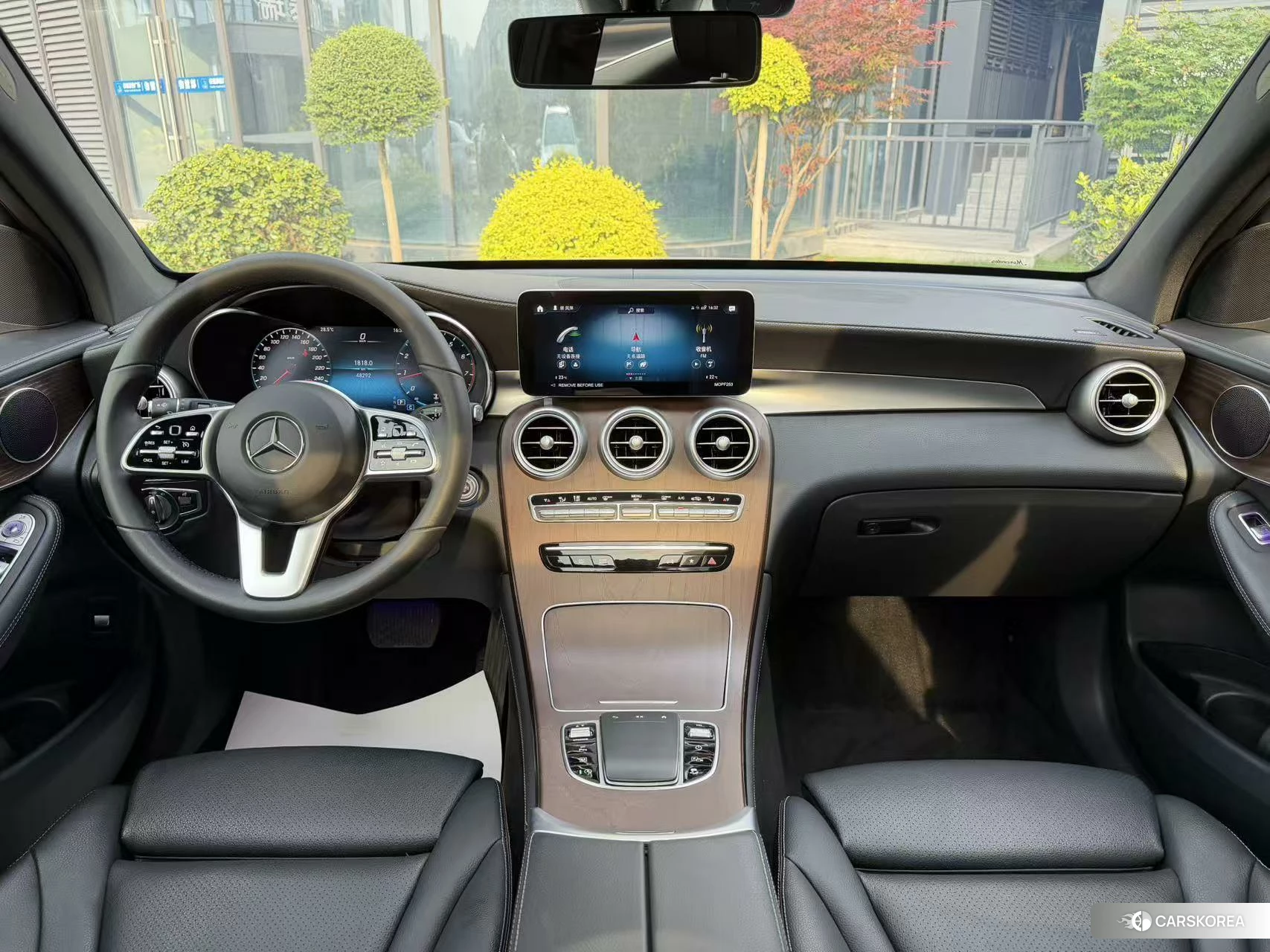 Mercedes-Benz GLC 2021 Белый из Китая, фото 6
