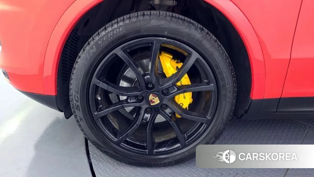 Porsche Cayenne (PO536) id 4284759 из Кореи 15