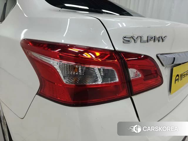 Nissan Xuan Yi id 3890701 из Китая 15