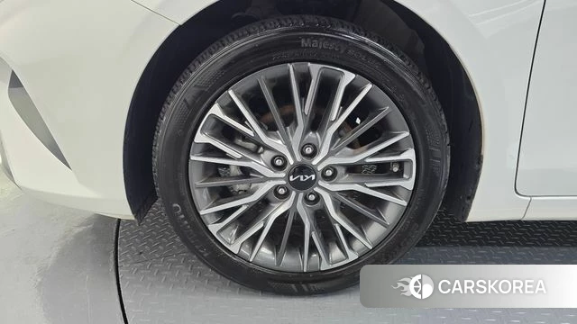 Kia The New K3 2nd generation id 3909593 из Кореи 15