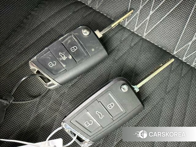 Volkswagen Tu Kai id 4265538 из Китая 14