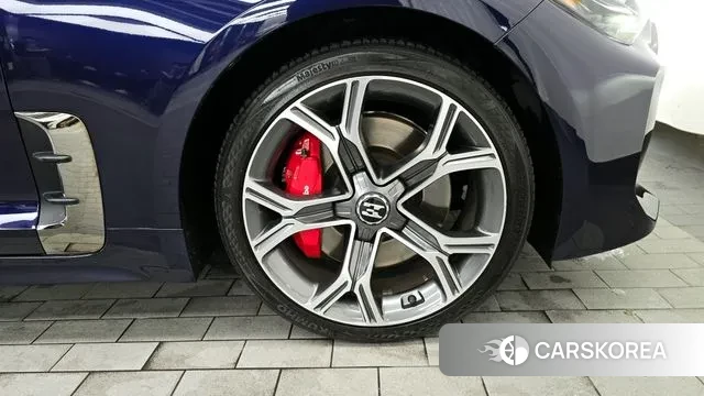 Kia Stinger id 3039172 из Кореи 15