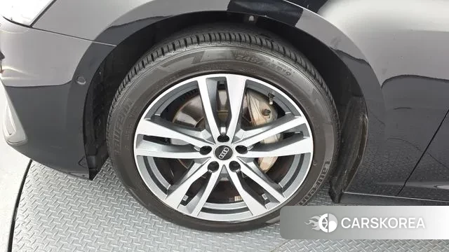 Audi A6 (C8) id 3191867 из Кореи 15