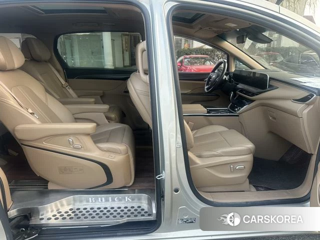 Buick GL8 id 4253518 из Китая 9