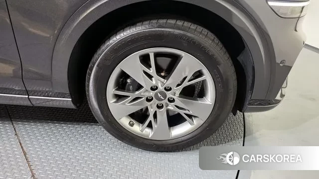 Genesis GV70 id 3503657 из Кореи 15