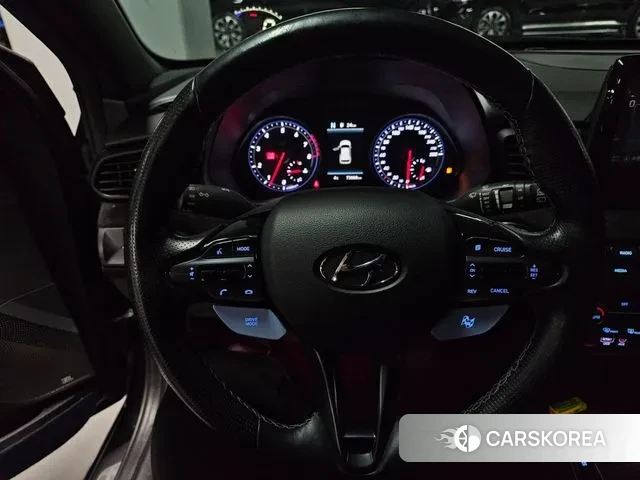 Hyundai Veloster (JS) id 3552557 из Кореи 7