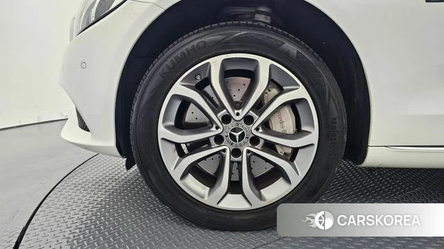 Mercedes-Benz C-Class W205 id 4727949 из Кореи 27