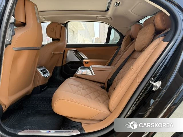BMW 7 series id 4297699 из Китая 13
