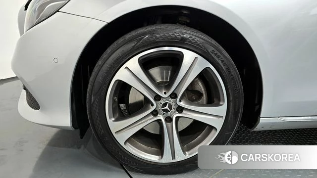 Mercedes-Benz E-Class W213 id 4269217 из Кореи 15