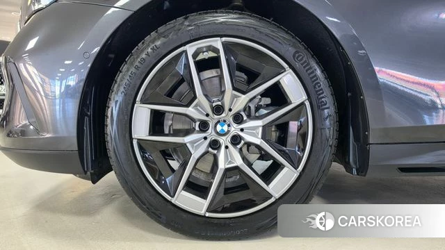 BMW 5 Series (G60) id 4767405 из Кореи 15