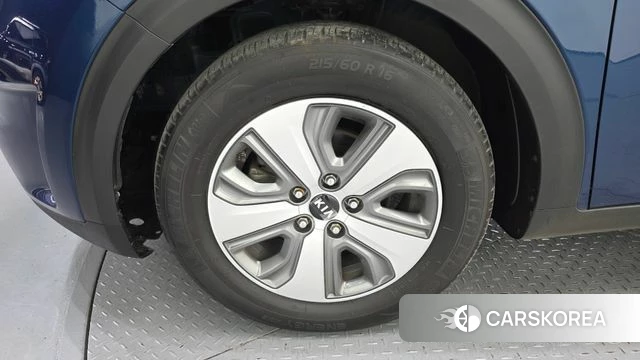 Kia Niro id 4285993 из Кореи 15