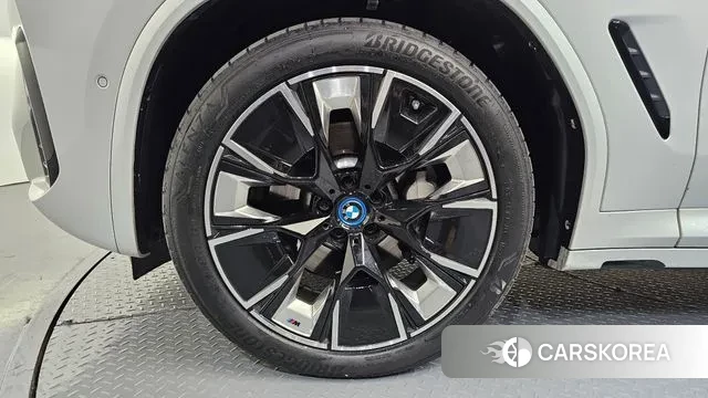 BMW iX3 id 3544914 из Кореи 15