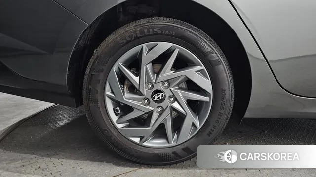 Hyundai The New Avante Hybrid (CN7) id 3770175 из Кореи 15